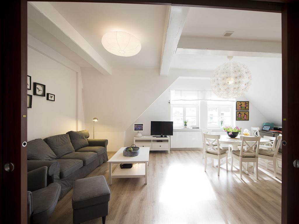 Apartamenty Everysky Jelenia Gora - 1 Maja 6 Chambre photo