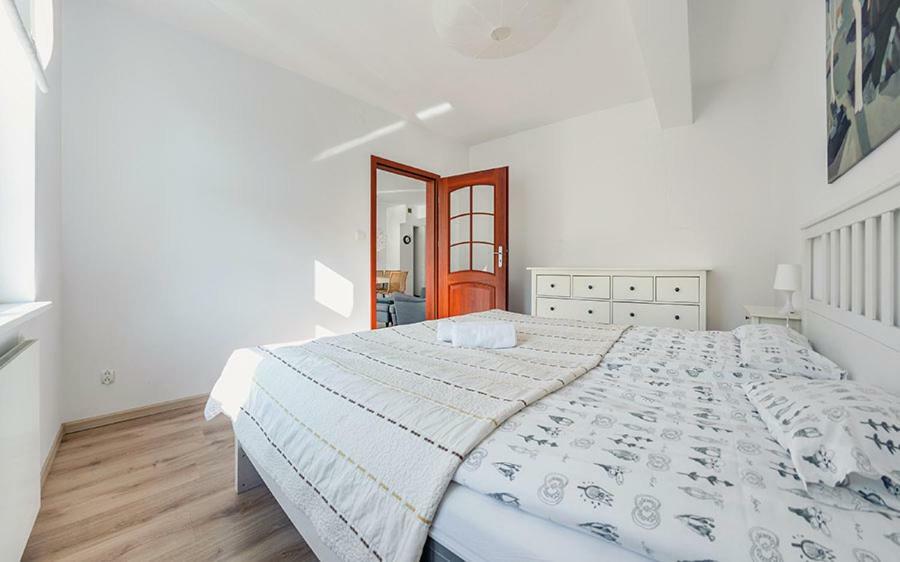 Apartamenty Everysky Jelenia Gora - 1 Maja 6 Extérieur photo
